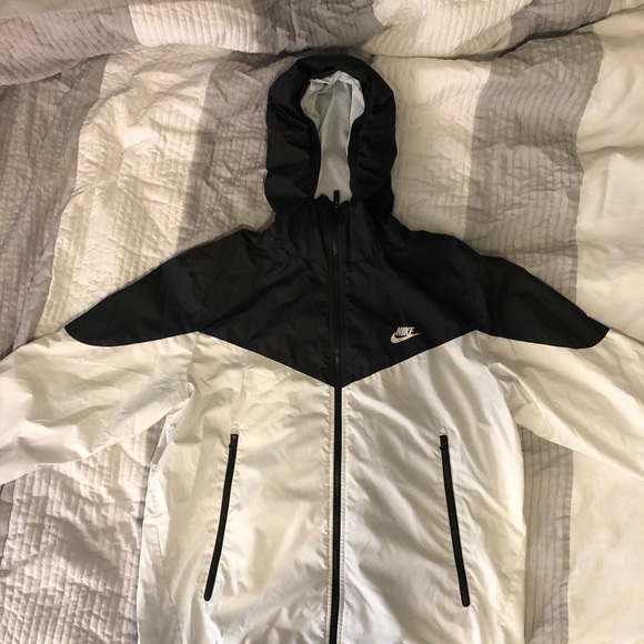 Men’s Nike Windbreaker Size Large - Picture 1 of 3